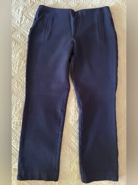 Chico's Slimming Capri Pants